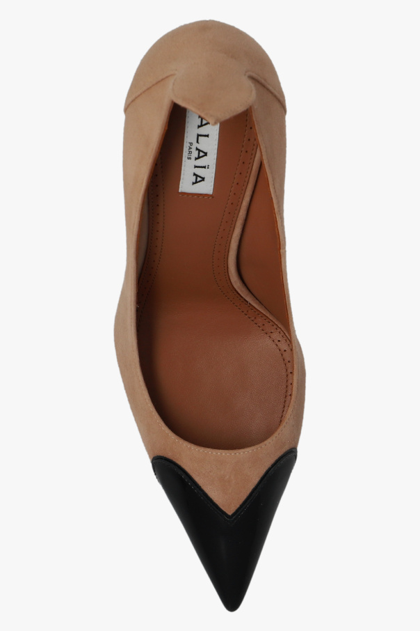 パンプス Alaia Suede goatskin pumps ALAÏA GREGE DÉCOLETTÉ PUMPS IN SUEDE GOATSKIN | ALAÏA CZ